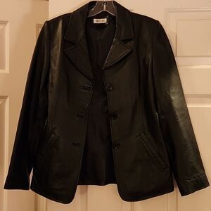 BGSD  100% lamb skin black leather coat sz Small